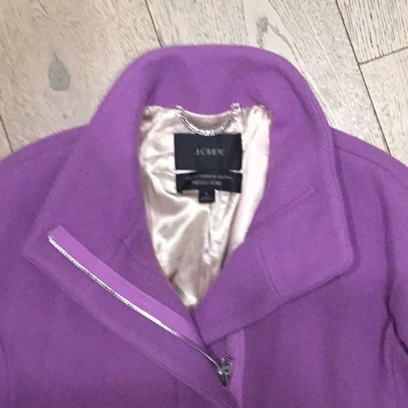 Woman’s J. Crew purpleItalian Stadium Cloth by Nelly Gorilla. Size 2. Like new! - Picture 4 of 7